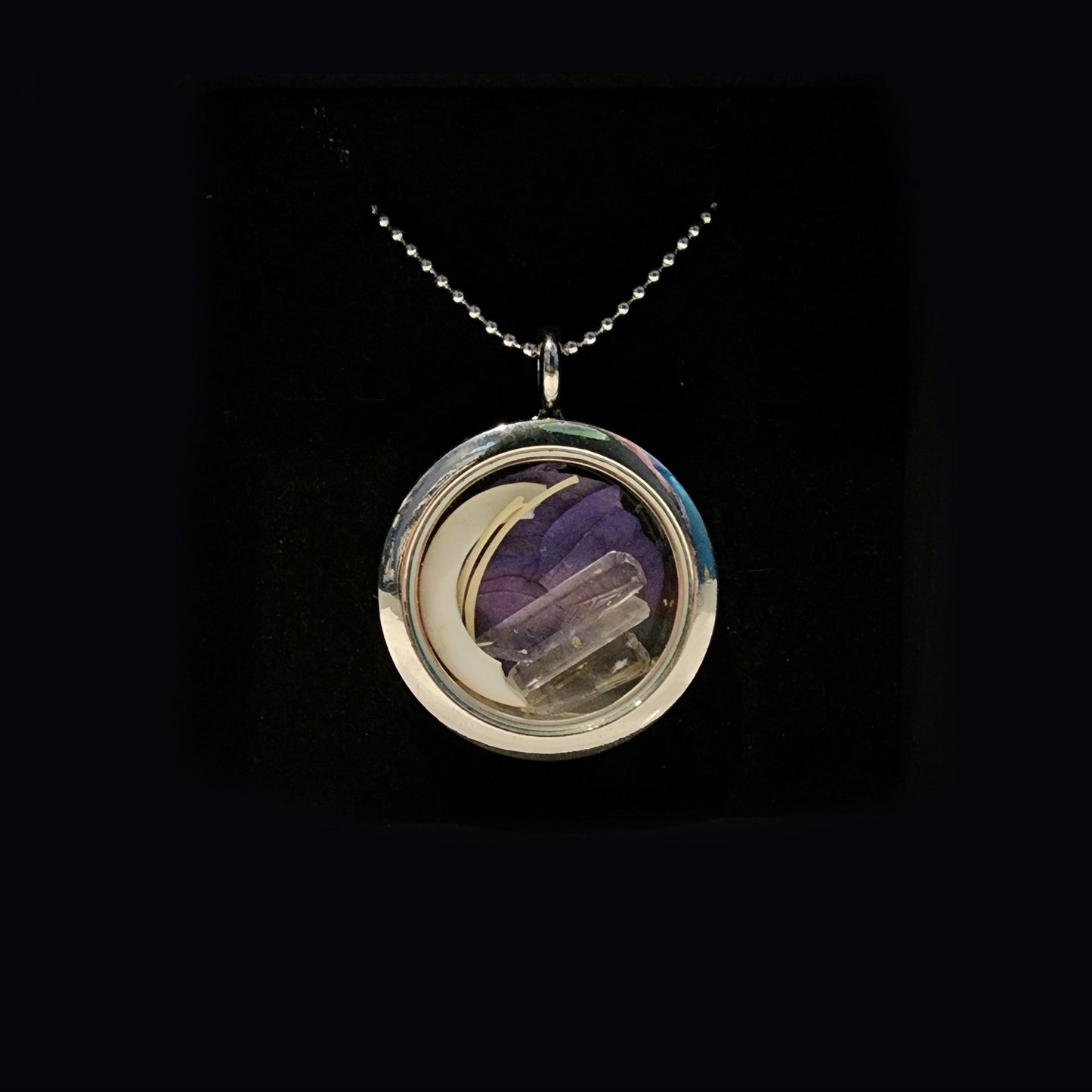 Natural Findings Locket