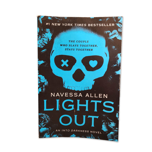 Navessa Allen - Lights Out