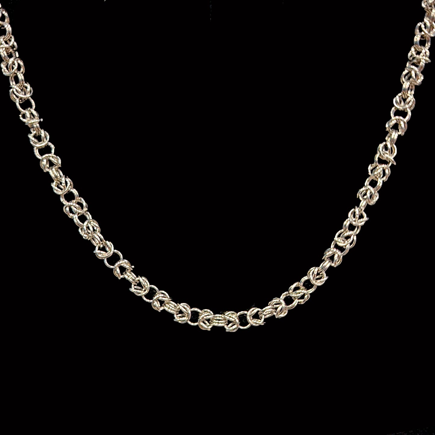 Hecate Choker