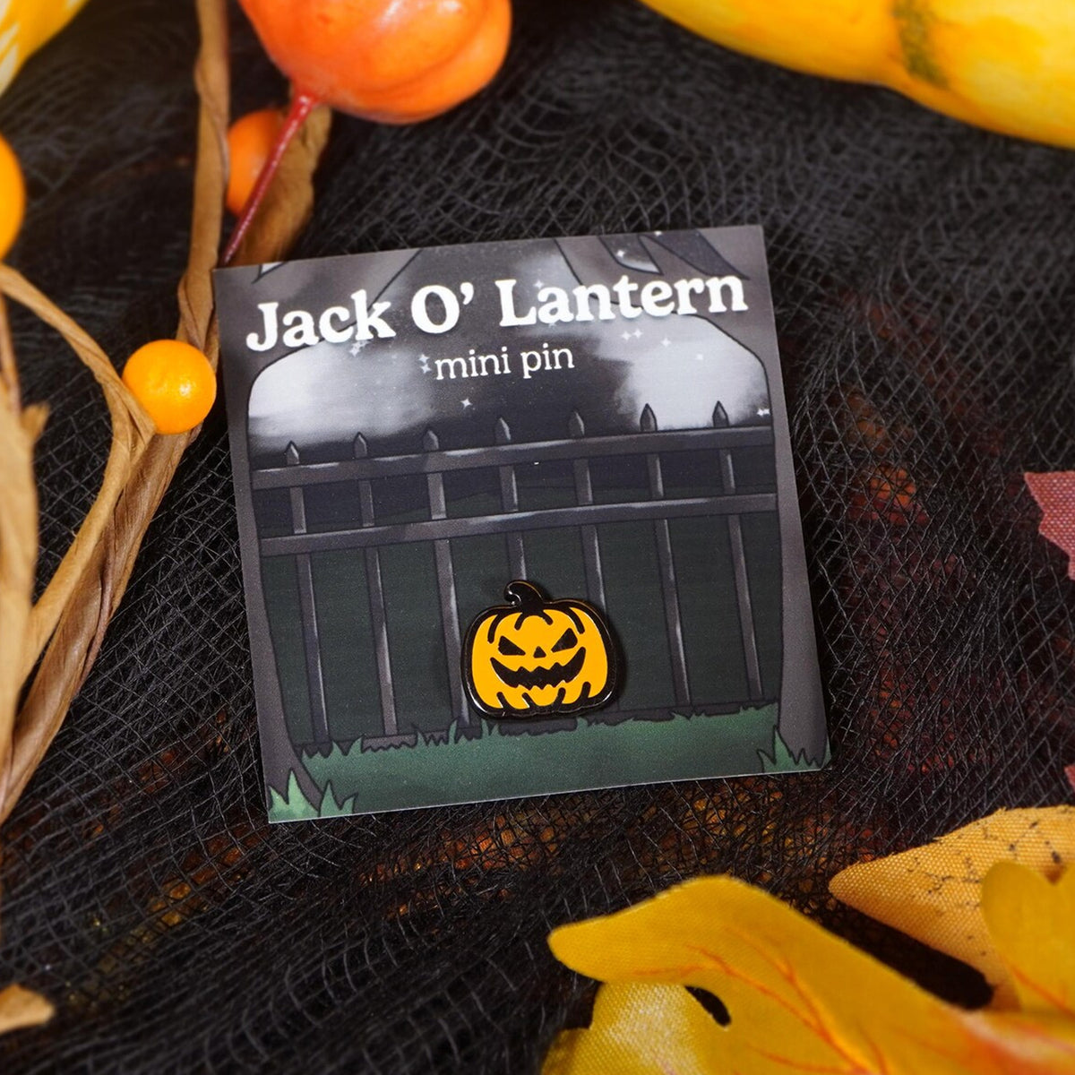 Jack O' Lantern Mini Pin